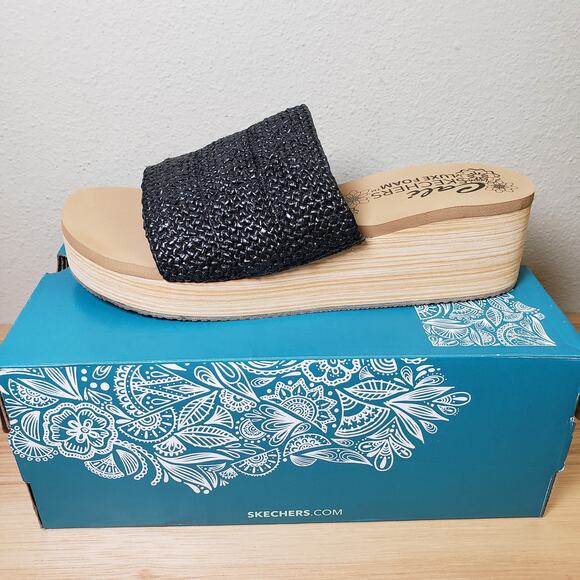 Skechers Women's Size 9.5 Cali Foam Platform Wedge Sandals Black Chunky Preppy - Picture 1 of 13